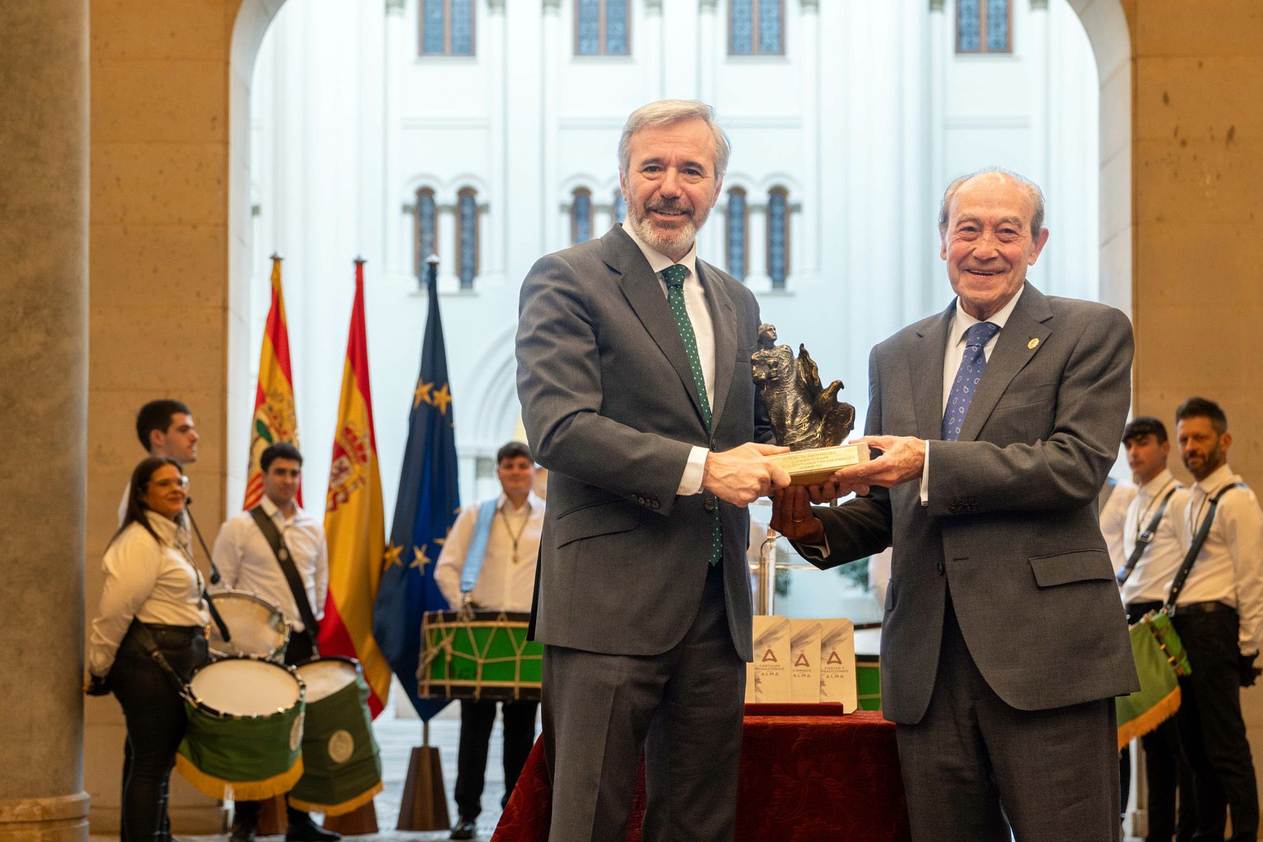Entregado el ‘Premio San Juan’ al Gobierno de Aragón