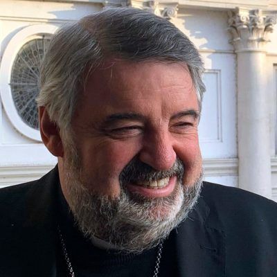 Monseñor Escribano designado pregonero