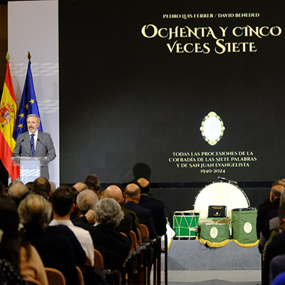 Presentado el libro “Ochenta y cinco veces siete”